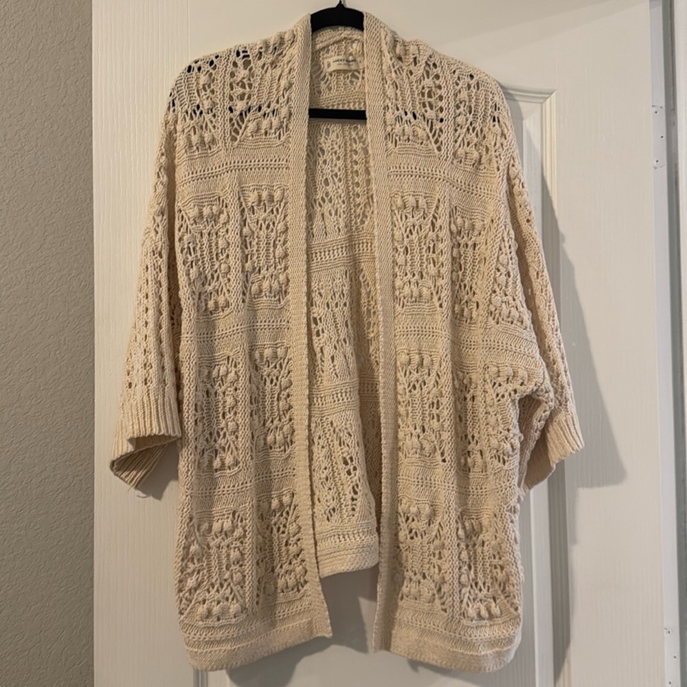 Lucky Brand crochet kimono cream size S